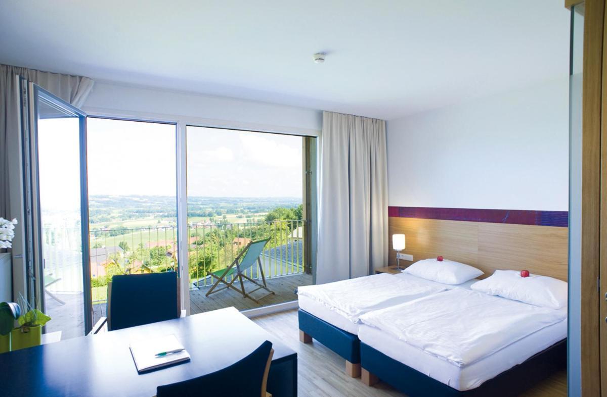 Spes Hotel & Seminare Schlierbach Екстериор снимка